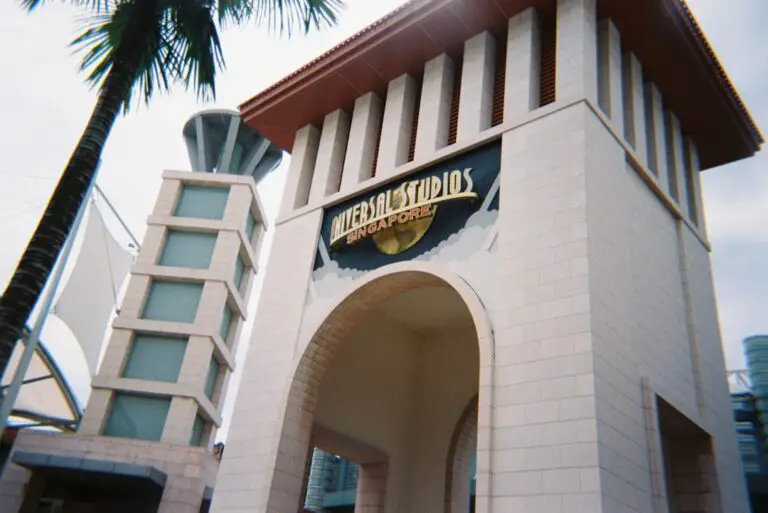 Photo plaza hotel NYC ownership