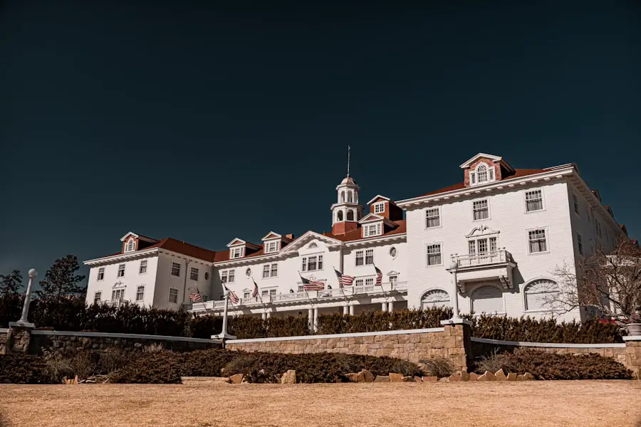 Photo hotel in the shining
