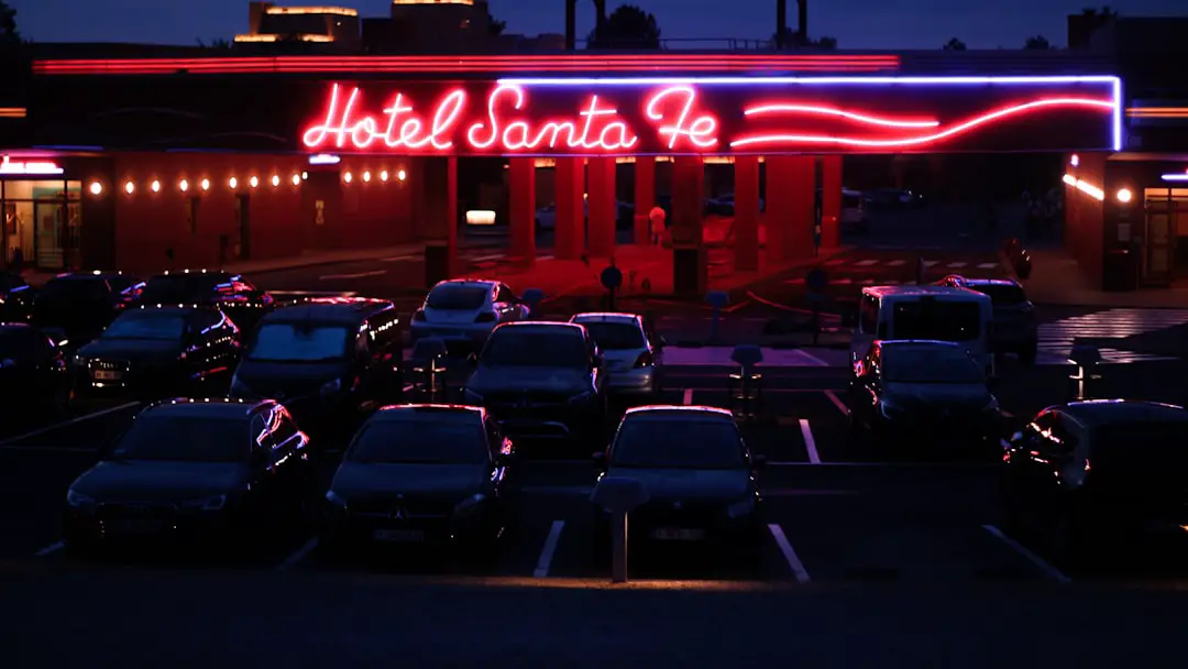 Photo hotel california song about
