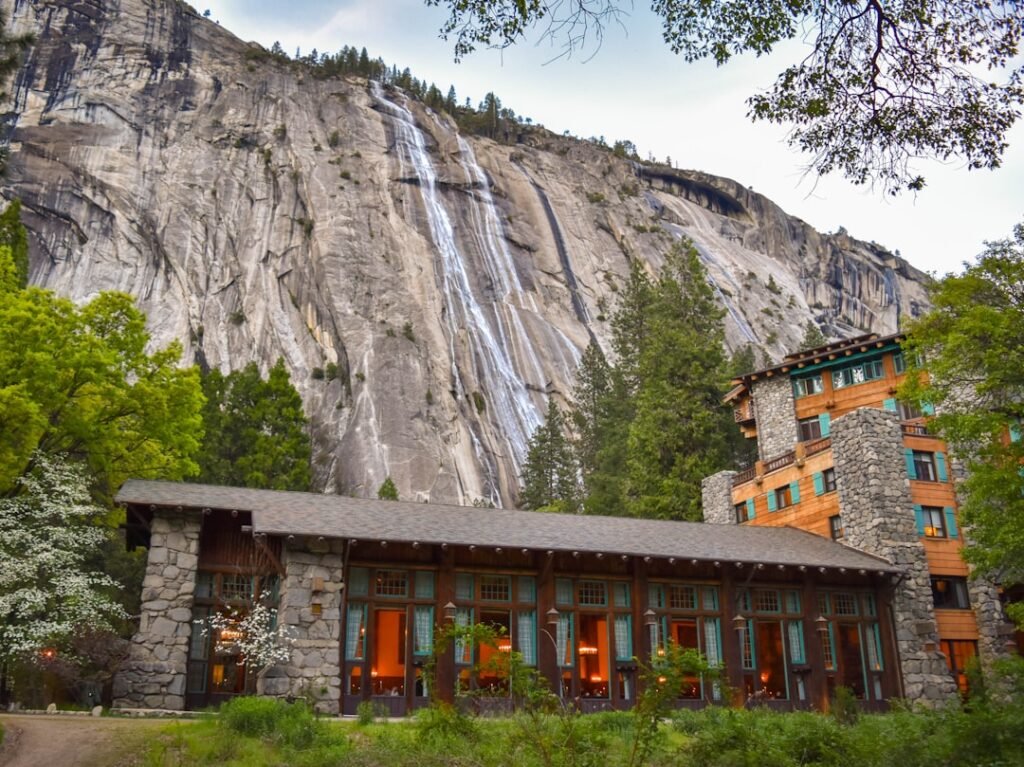 Photo hotel california