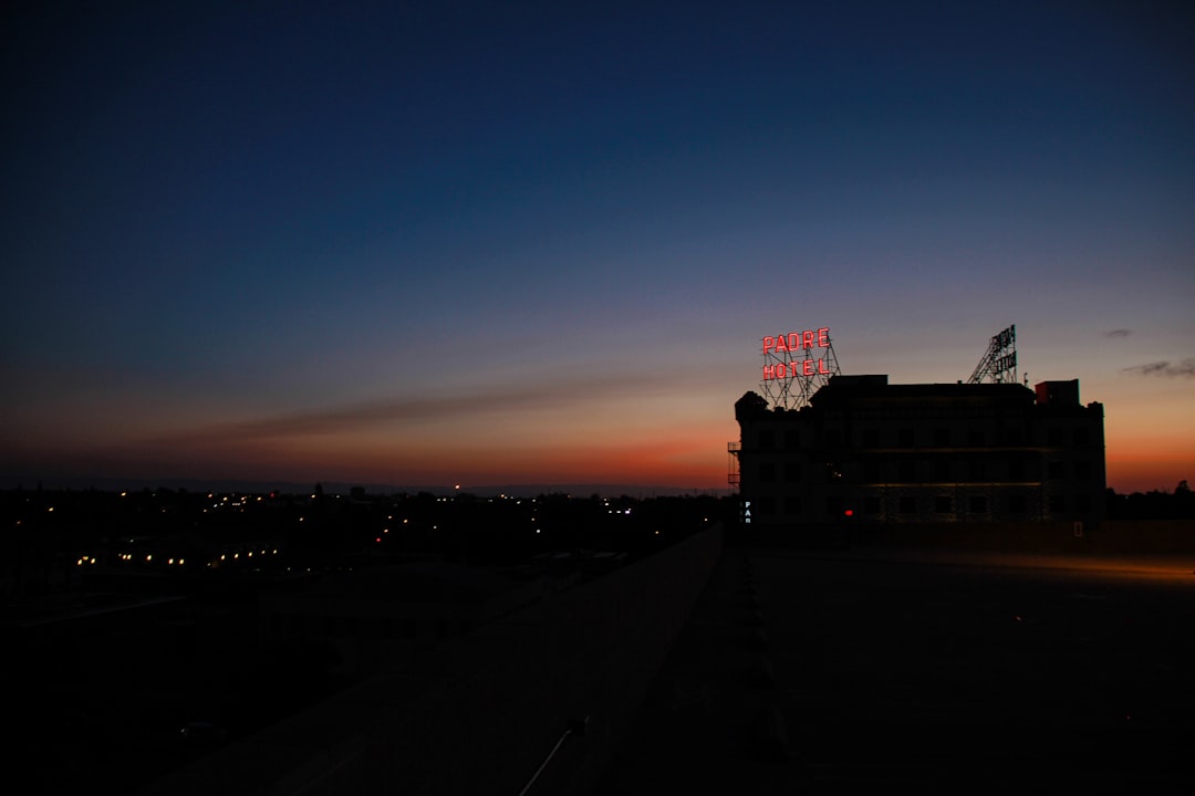 Photo hotel california