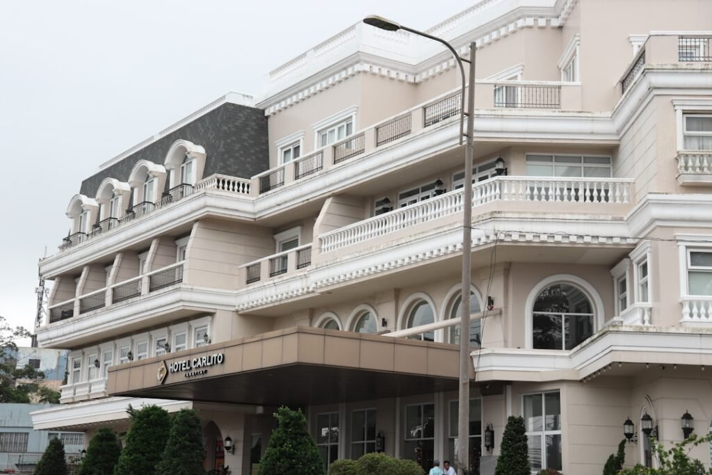 Photo fairmont hotels ownership