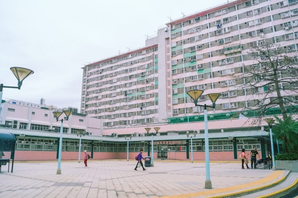 Photo plaza hotel ownership