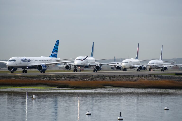 Photo airline consolidating