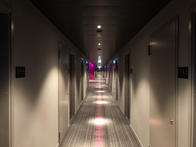 Photo hotel valet tip