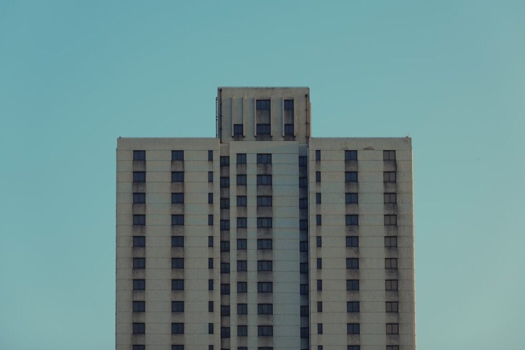 Photo hotel, liam payne, fall