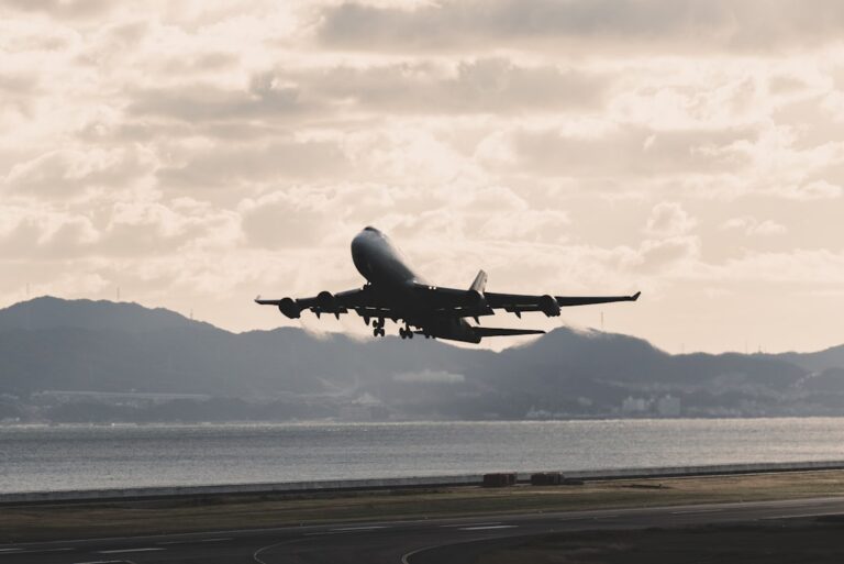 Photo alaska hawaiian airlines merge