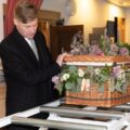 Photo funeral discounts