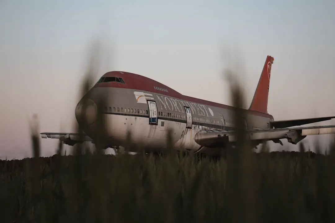 Photo frontier airlines, bad