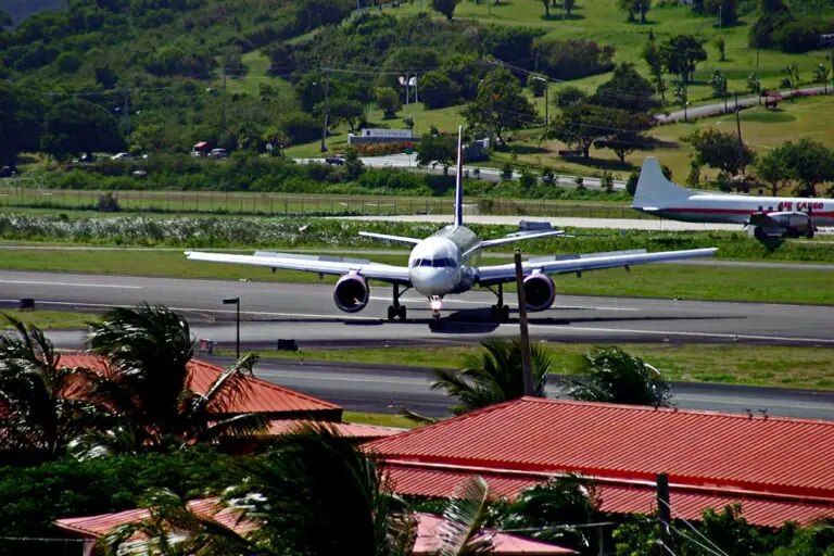 Photo airlines fly to curacao