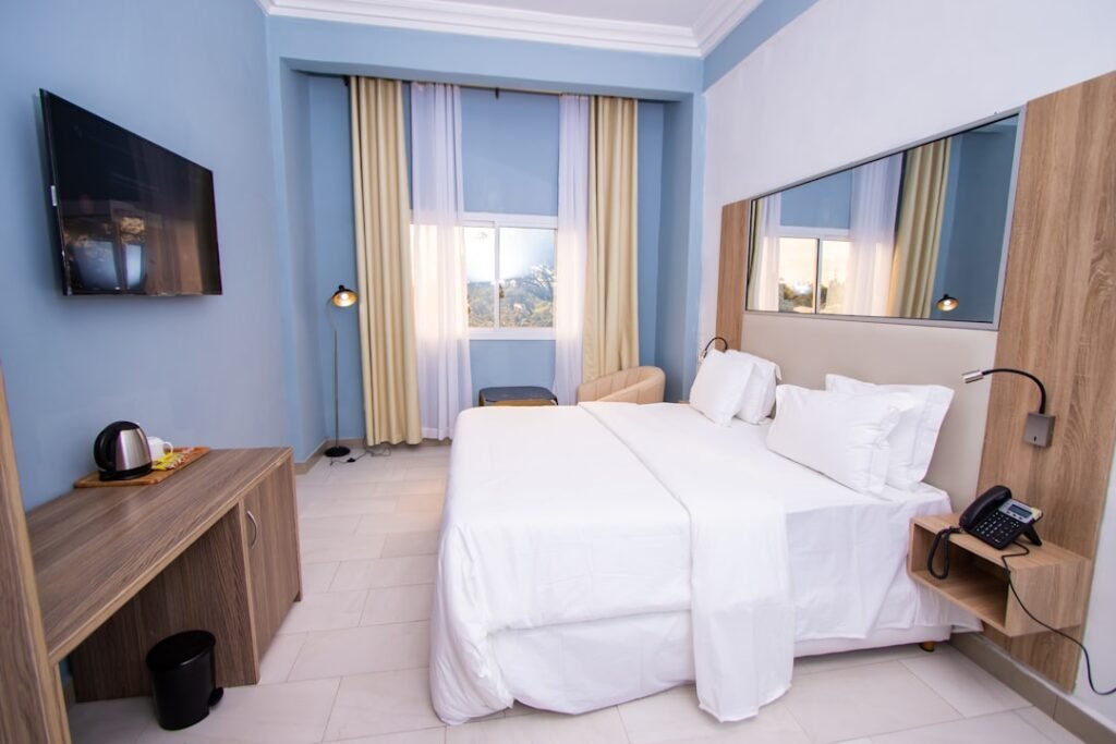 Photo hotel room cost