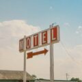 Photo hotel vs motel