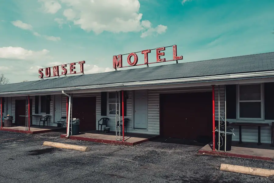 Photo hotel vs motel