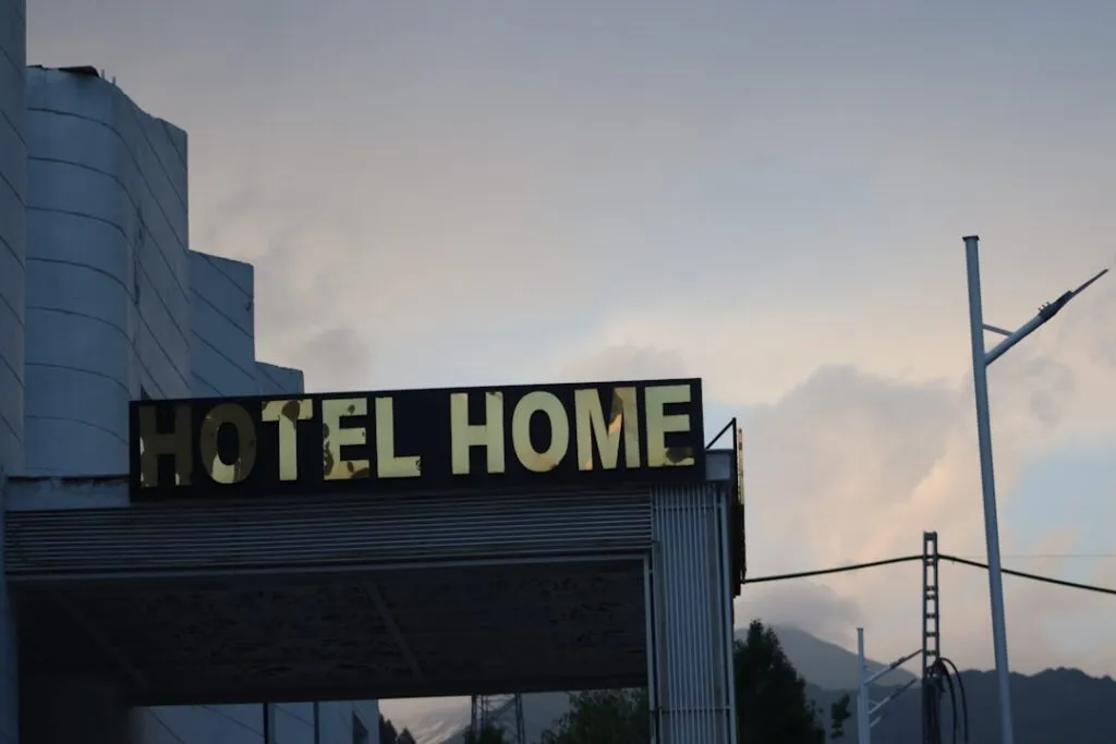 Smooth Hotel Checkout: Tips and Tricks Photo hotel checkout