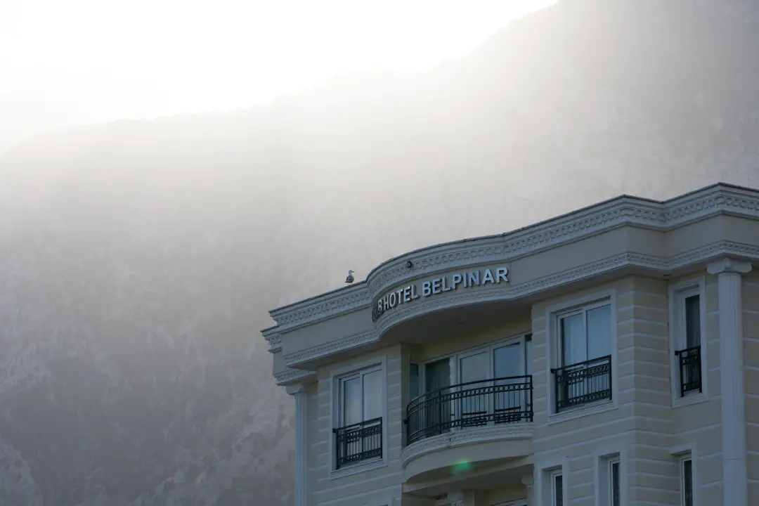 Photo four seasons hotel ownership