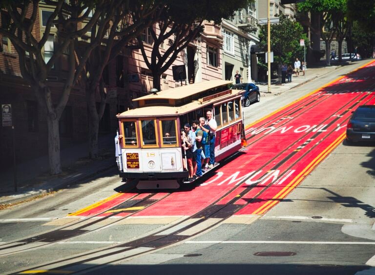 San Francisco With Kids: Family-Friendly Things to Do & Tips Cable car on a San Francisco street